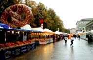 I Mercatanti abbracciano anche la nuova piazza Dante