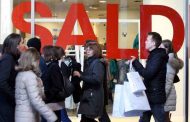 Saldi, primo bilancio in negativo: calo fino al 10%