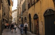 Tre milioni di stranieri a Orio, ma solo il 5% visitano Bergamo