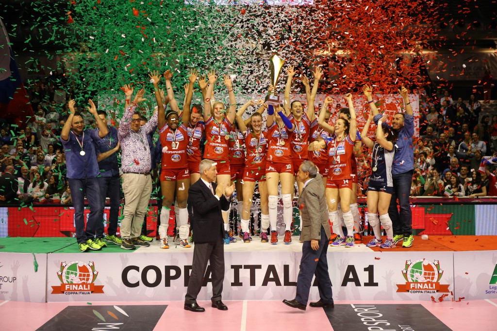 La Foppapedretti lascia la pallavolo dopo 25 anni