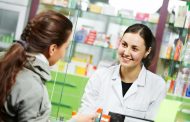 Farmacisti e consumatori aiutano chi aiuta gli anziani