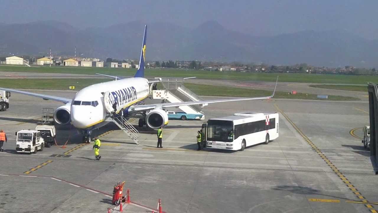 Ryanair non tarpa le ali a Orio, passeggeri ancora su