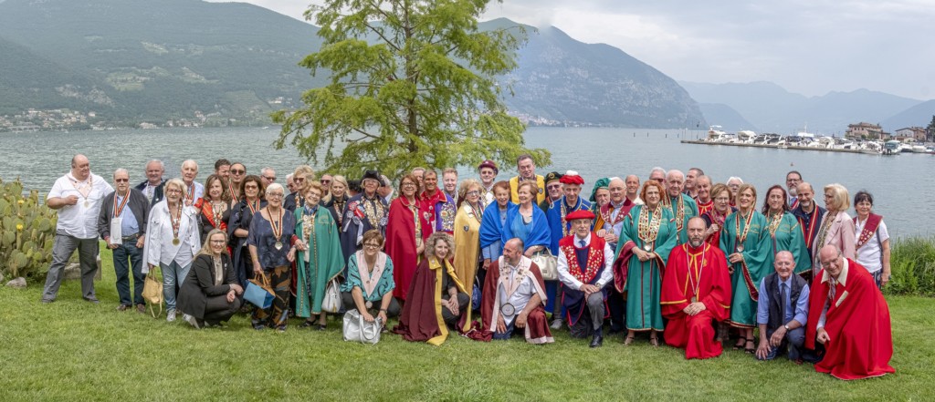 Confraternite enogastronomiche, gran raduno in Franciacorta