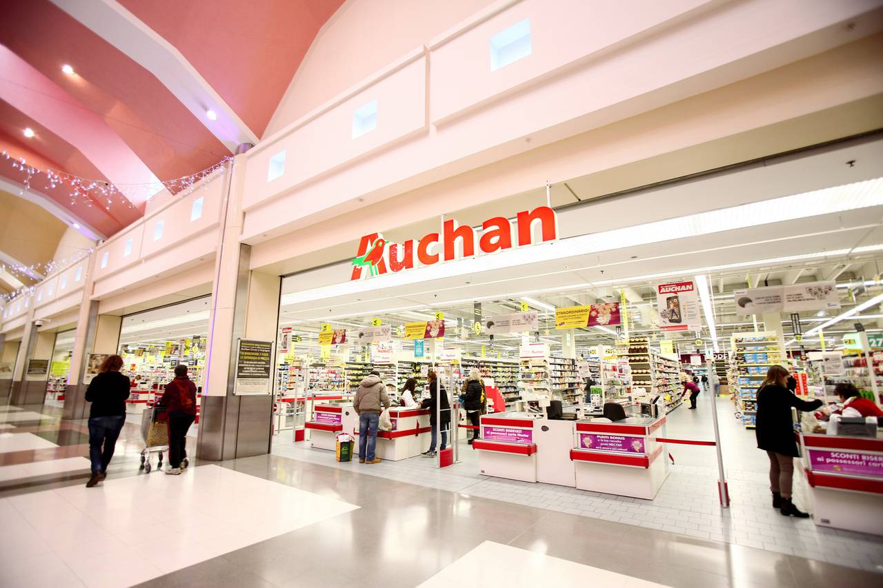 L’Auchan di Curno tra i primi a cambiare insegna in Conad