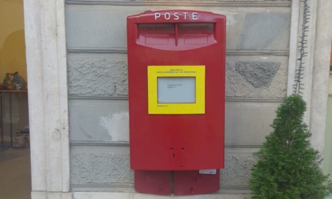 Poste ha rifatto il look a cento cassette postali