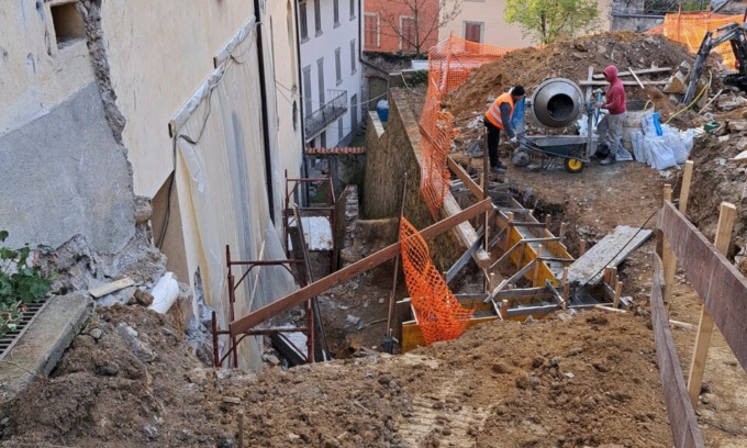 Nuovo giardino con bistrot a fianco dell'Accademia Carrara