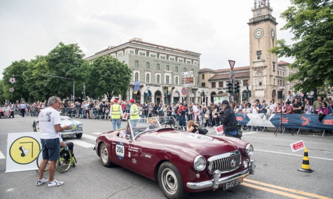 Bergamo si riempie di auto storiche, sabato 17 giugno