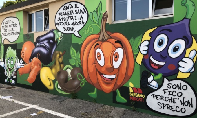 Nuovo murales a Celadina contro lo spreco alimentare