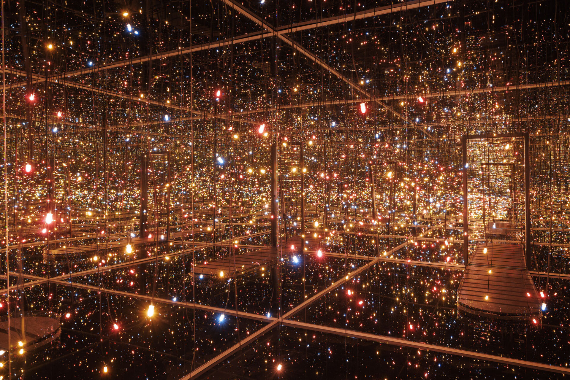 Più di 93mila visitatori all'Infinity Room di Kusama