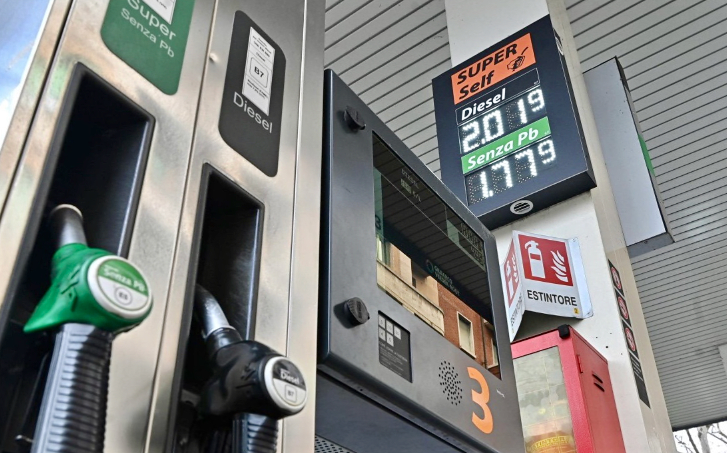 Gasolio mai così caro, da gennaio più 21 per cento