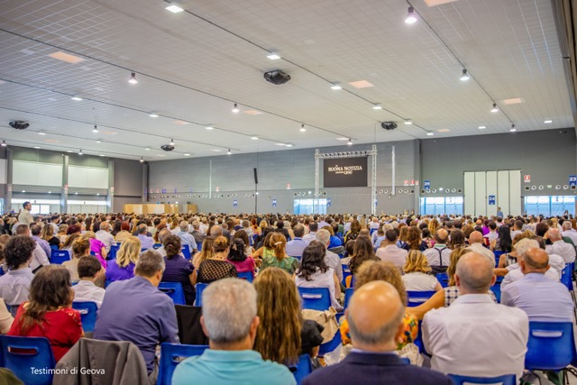 A ChorusLife il congresso annuale dei Testimoni di Geova