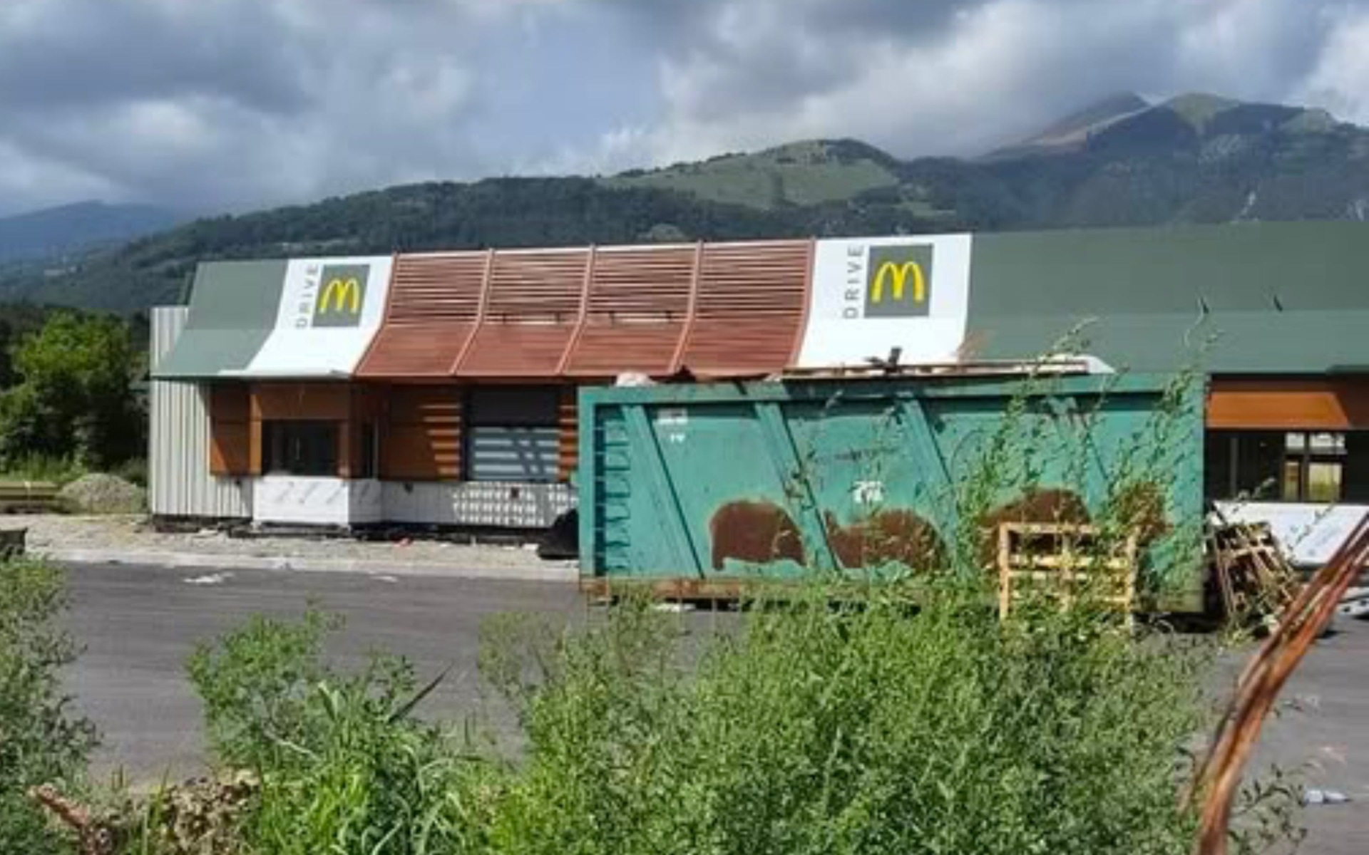 Lavori per il McDonald’s alle Fiorine di Clusone, è polemica