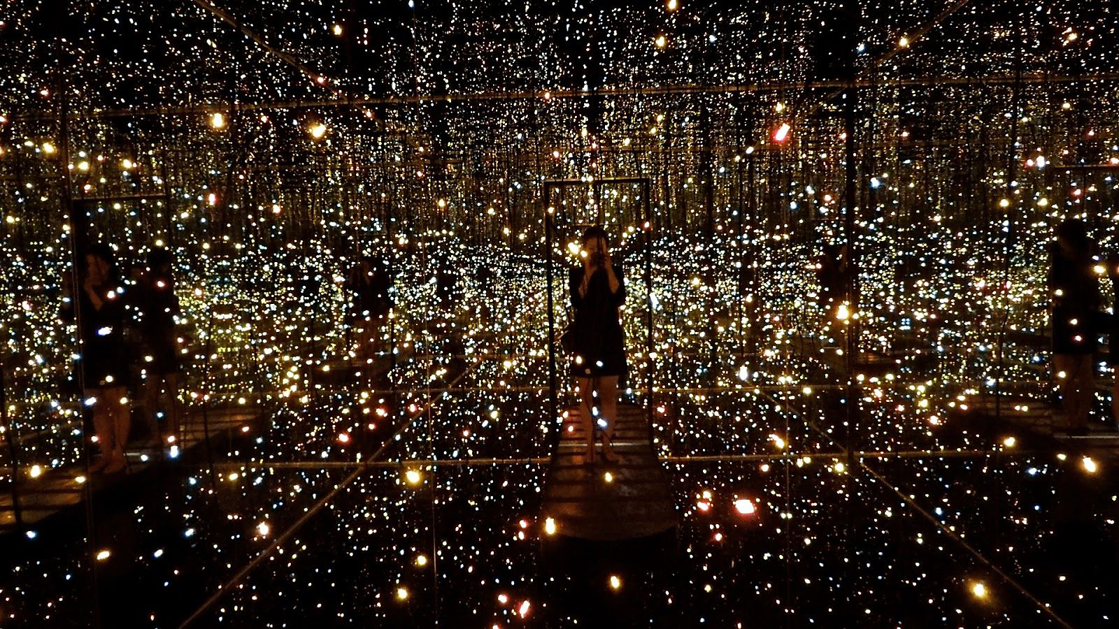 Si è spenta a 97 anni Yayoi Kusama: incantò Bergamo